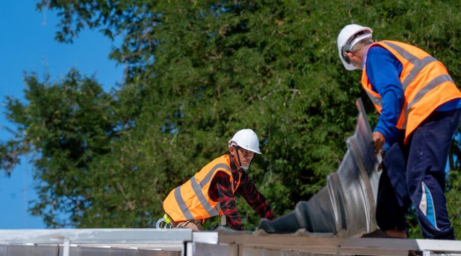 Expert flood damage restoration services in Hedrick, IA